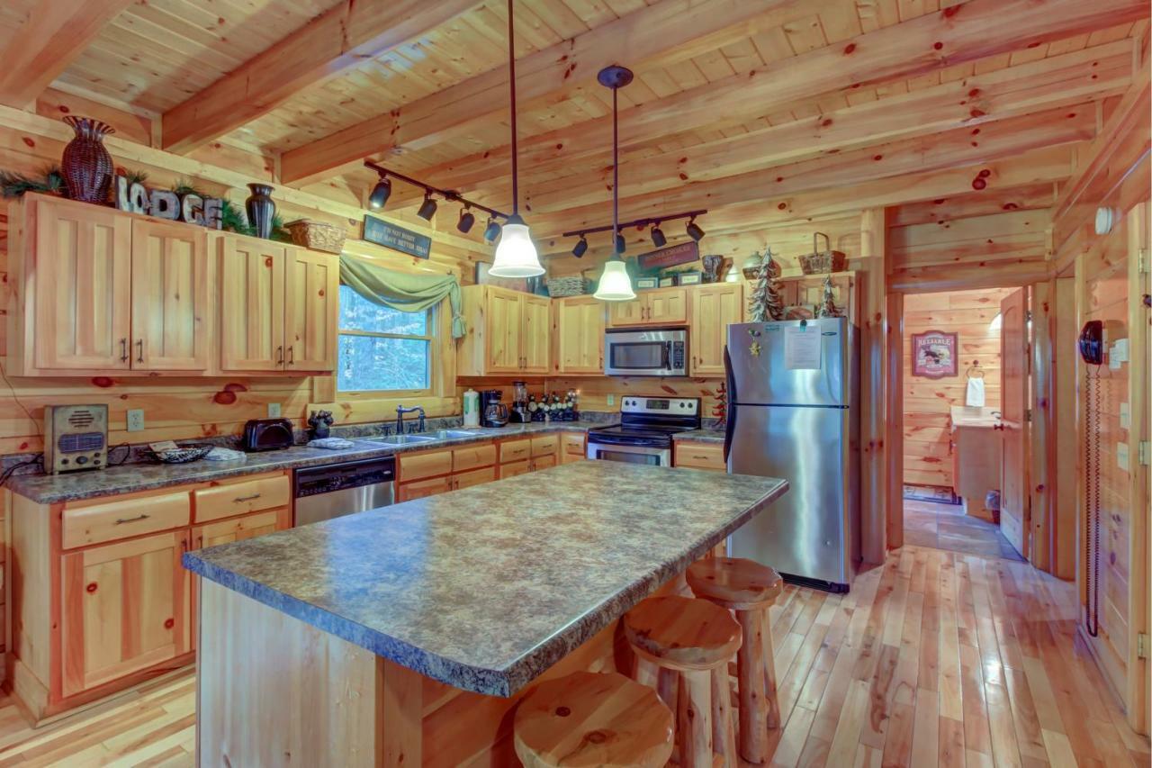 Bearfoot Retreat Villa Waldens Creek ภายนอก รูปภาพ